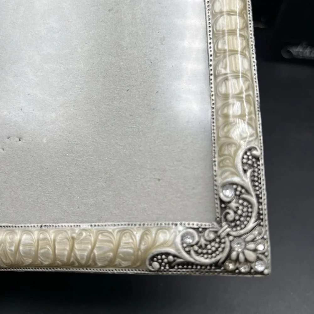 Set Of 3 Enamel Metal & Crystal Picture Frames Neutral Color Cream Beige Silver